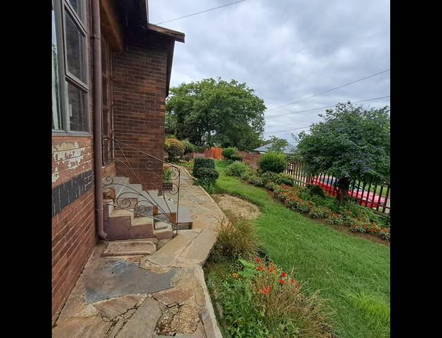 3 BEDROOM HOUSE FOR SALE IN HAMBERG